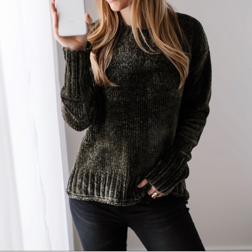 11th Street Olive Chenille Soft Sweater